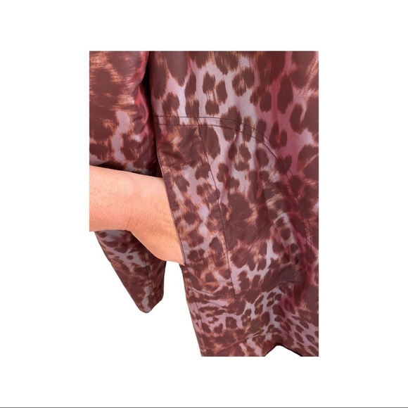 Purple Leopard Lined Rain Jacket size Large💋 - Picture 3 of 5